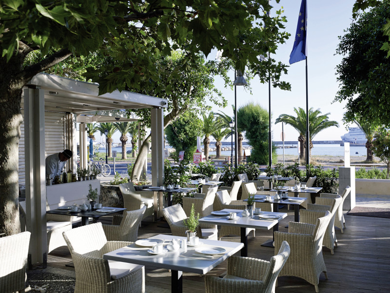Kyma Suites Beach Hotel