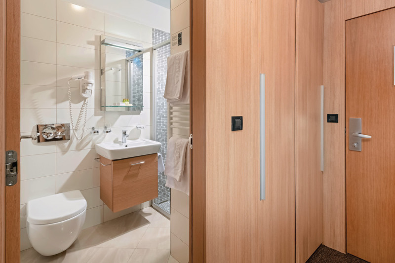 Beispiel Bad Doppelzimmer Klassik Parkseite