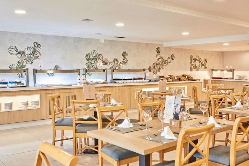 Universal Aparthotel Don Camilo