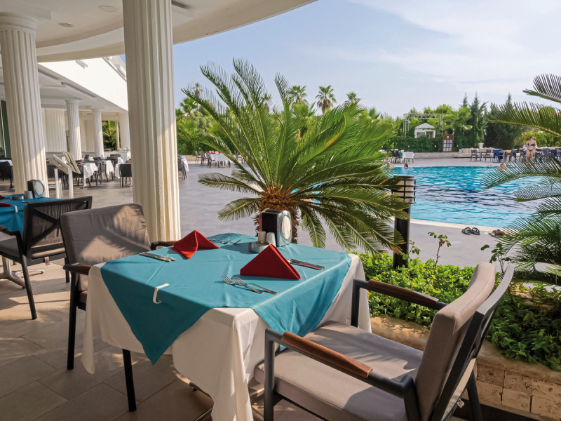 Roma Beach Resort & Spa