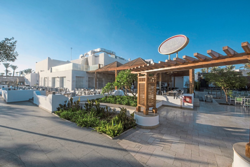 Reef Oasis Beach Resort