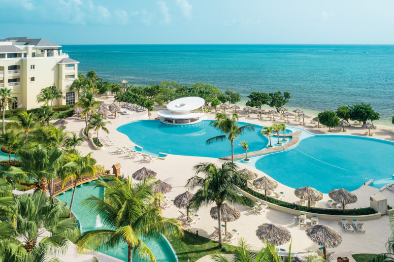 Iberostar Waves Rose Hall Beach