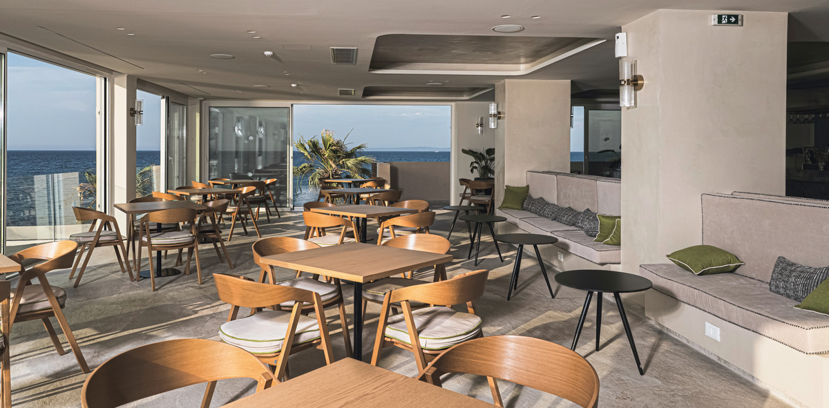 Alexandra Beach Resort & Spa