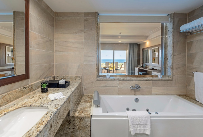 Beispiel Bad Doppelzimmer Grand Club