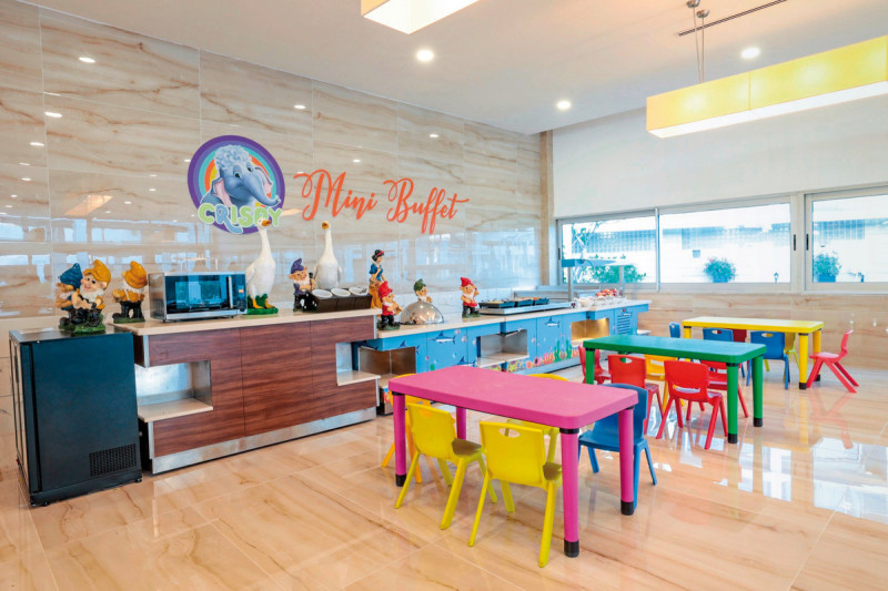 Crystal Centro Pearl Collection