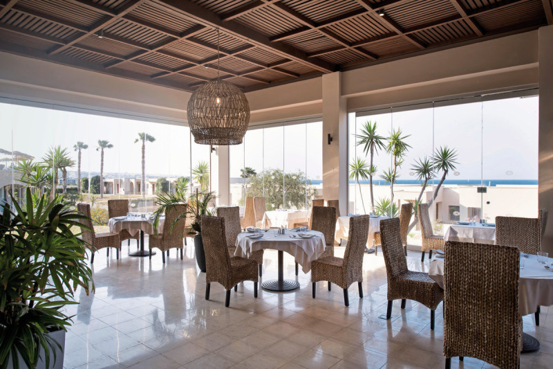 Kresten Royal Euphoria Resort 