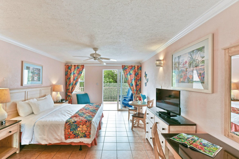 Wohnbeispiel Superior Studio Poolview