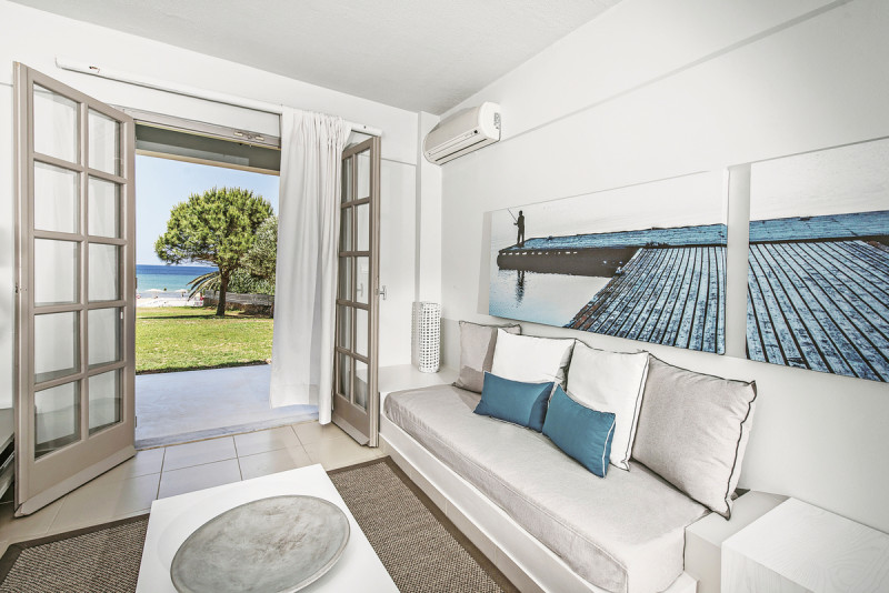 The Bay Hotel + Suites