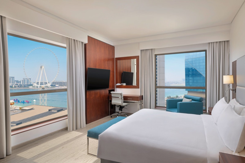 Wohnbeispiel Two Bedroom Family Suite Sea View With Balcony