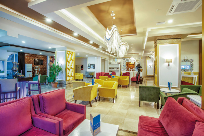 Dream World Resort & Spa