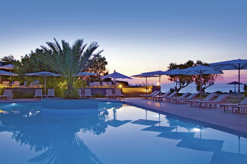 The Bay Hotel + Suites