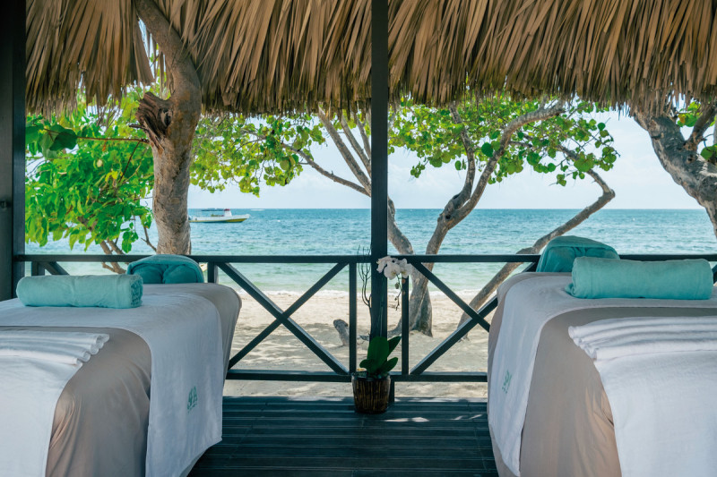 Iberostar Waves Rose Hall Beach