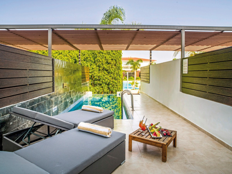 Wohnbeispiel Fisherman&acute;s Juniorsuite Poolblick mit Privatpool