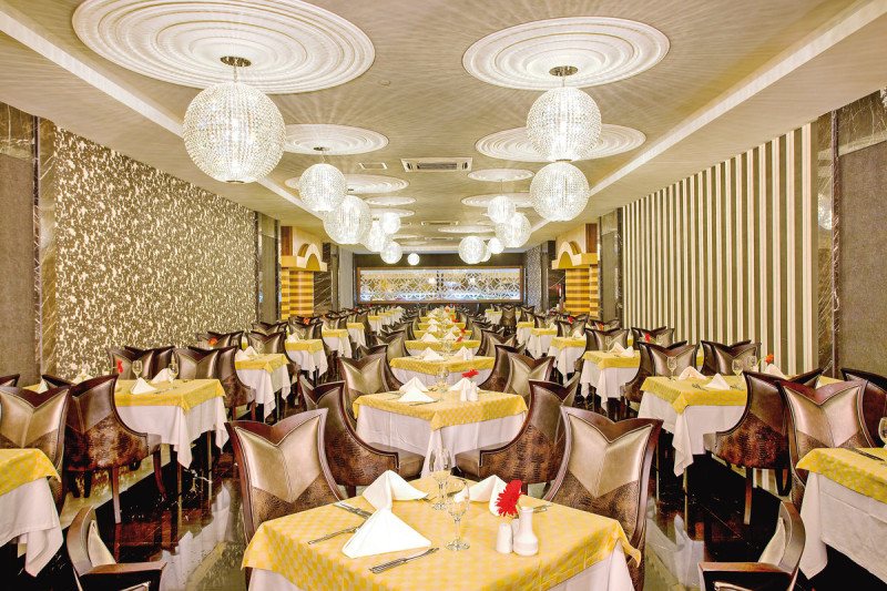 Royal Holiday Palace