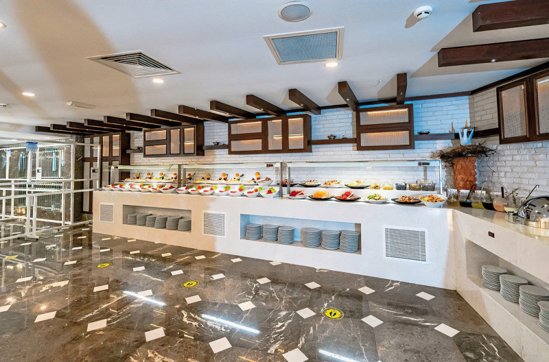 Royal Atlantis Beach