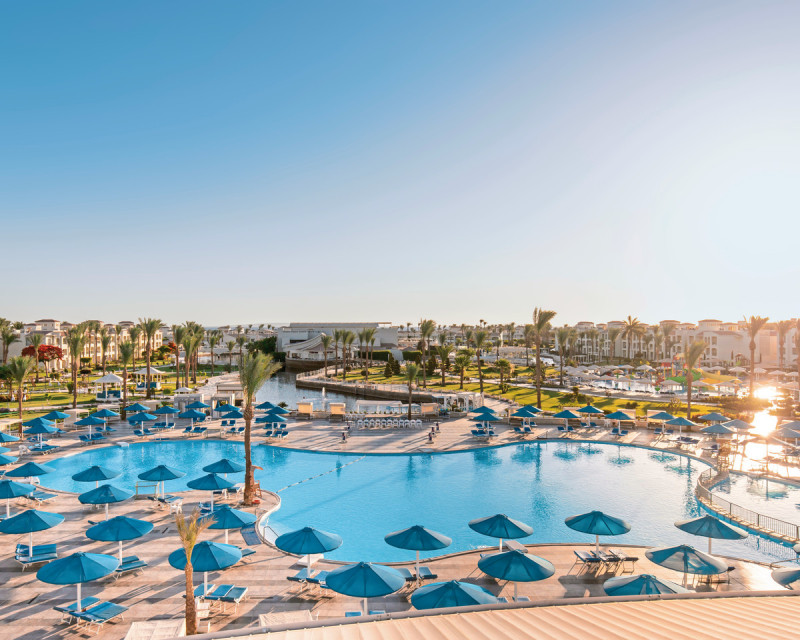 Pickalbatros Dana Beach Resort