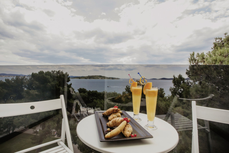 Villa Arausana & Antonina