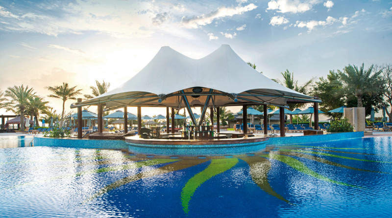 Le Meridien Al Aqah Beach Resort