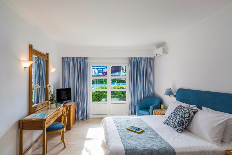 Wohnbeispiel Doppelzimmer Poolblick