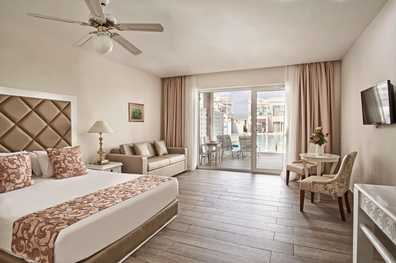 Wohnbeispiel Doppelzimmer Superior Swim-Up