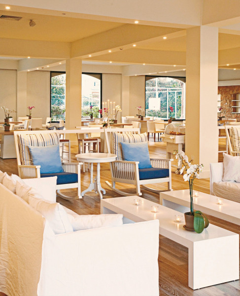 Sandy Beach Hotel & Spa