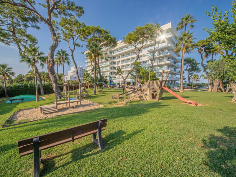 Playa Esperanza Resort