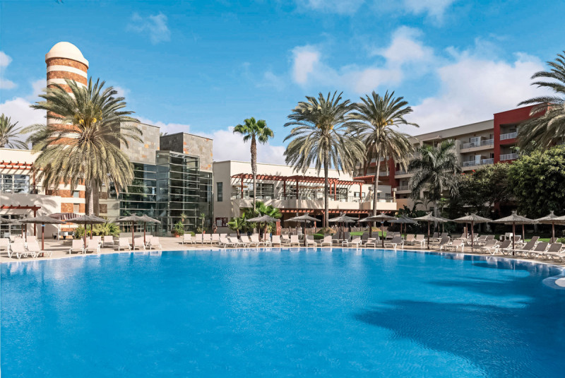 Elba Carlota Beach & Golf Resort