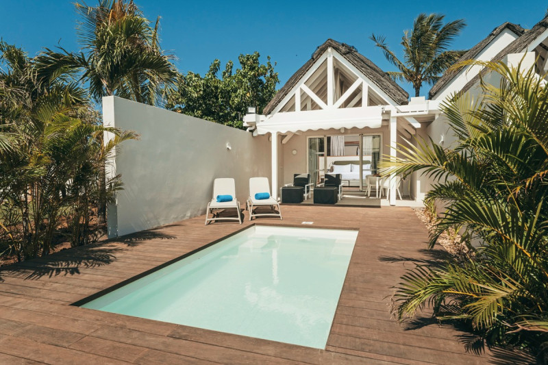 Wohnbeispiel Beachfront Junior Suite with Pool