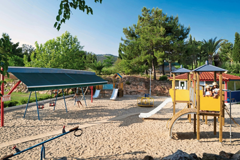 Alexandra Beach Spa Resort