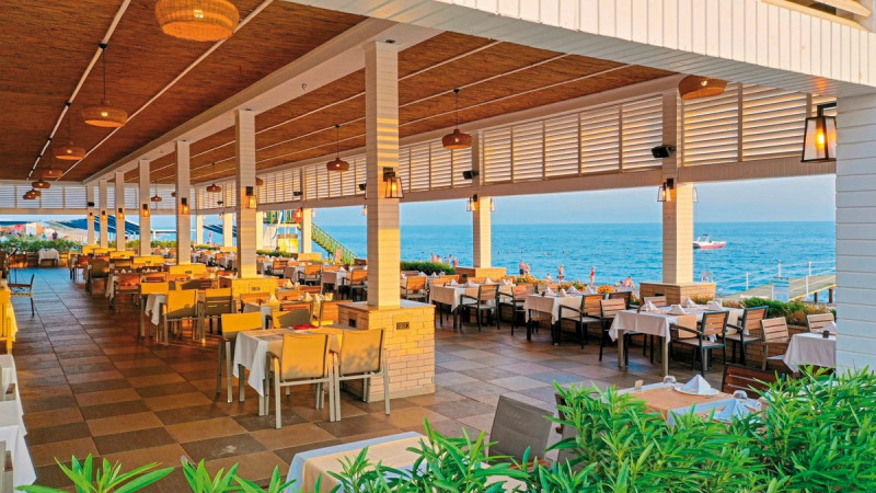 Crystal Admiral Aqua Collection