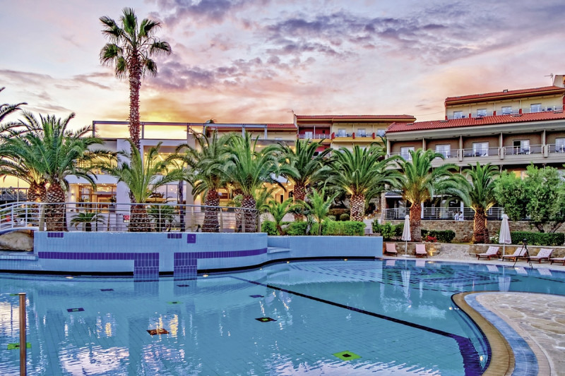 Lagomandra Hotel & Spa