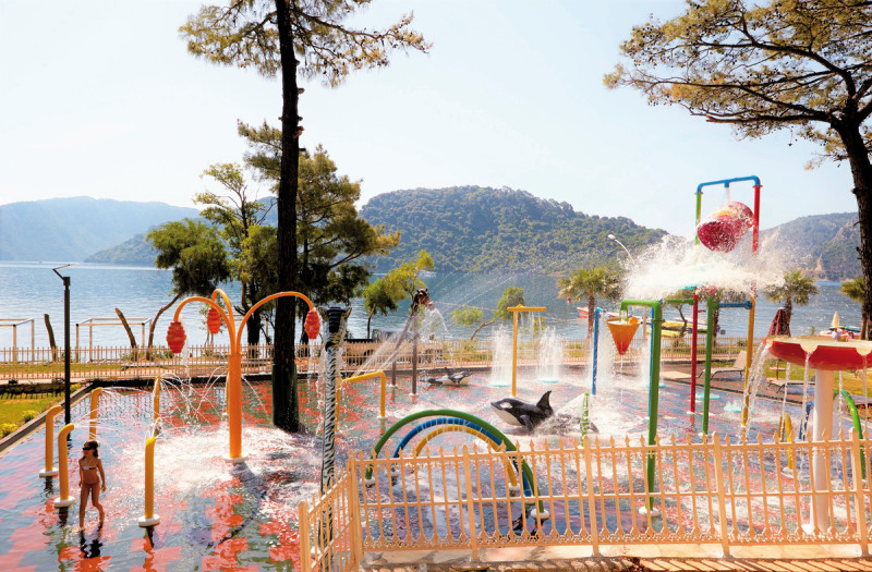 Orka Lotus Beach