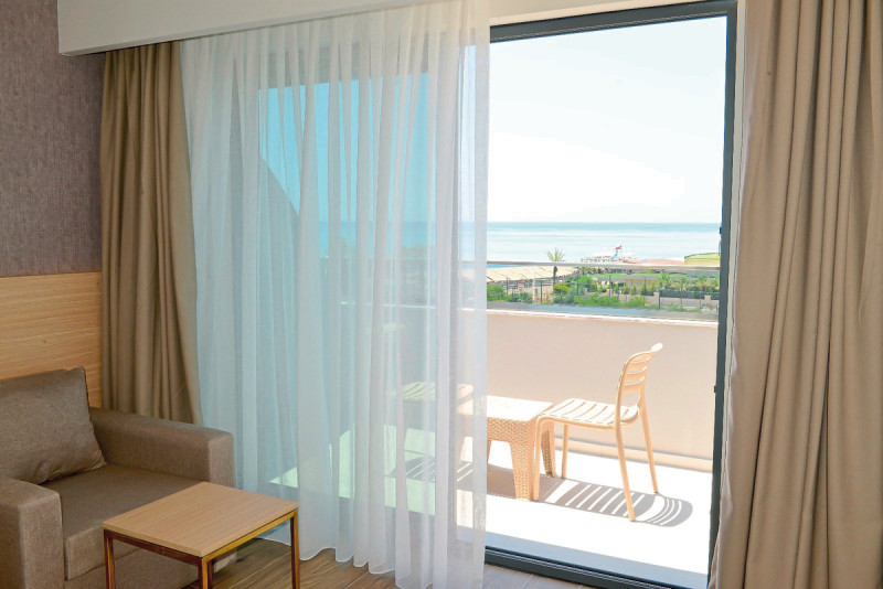 Beispiel Balkon DZ Komfort seitl. Meerblick