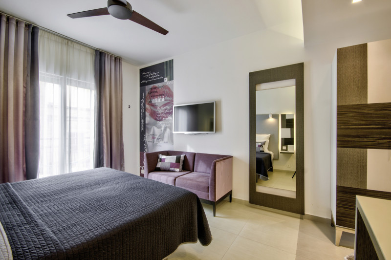 Valentina Hotel
