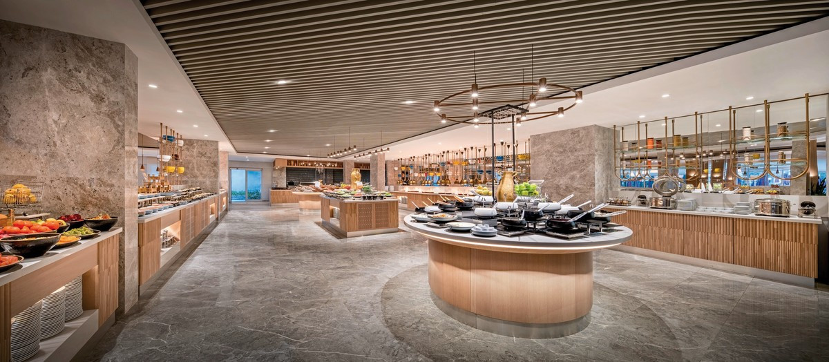 Trendy Palm Beach Adults only