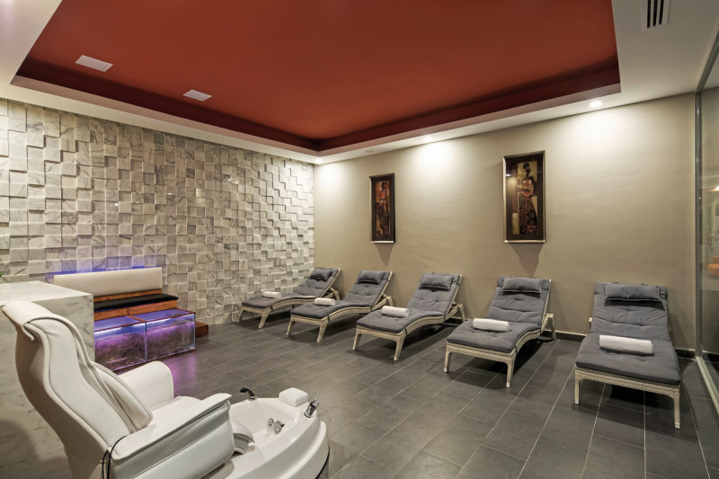 Pine Bay Holiday Resort