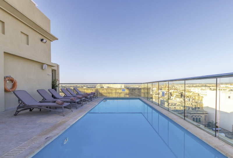 AX Victoria Hotel