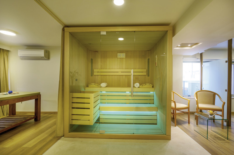 Kyma Suites Beach Hotel