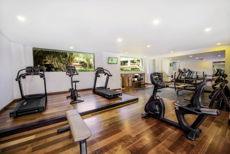 Tangerine Beach Hotel