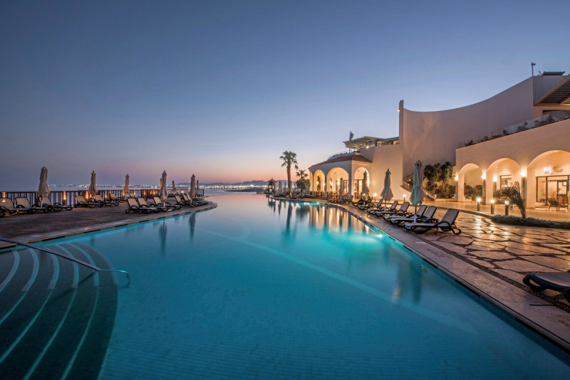 Reef Oasis Blue Bay Resort & Spa