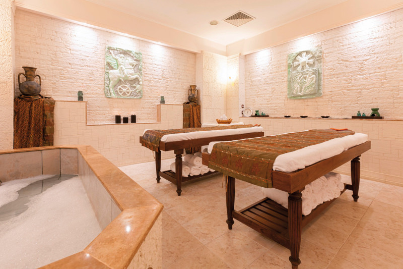 Melia Grand Hermitage