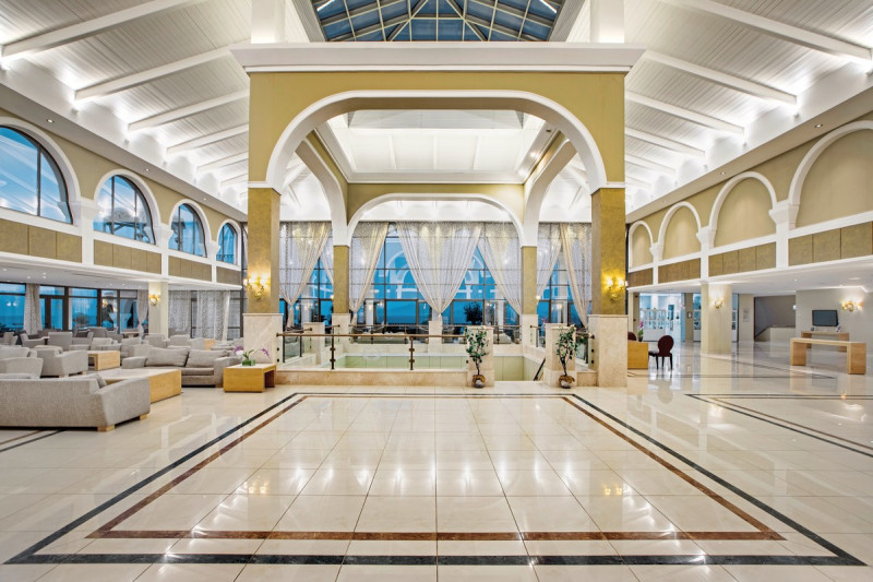 Porto Bello Royal Resort & Spa