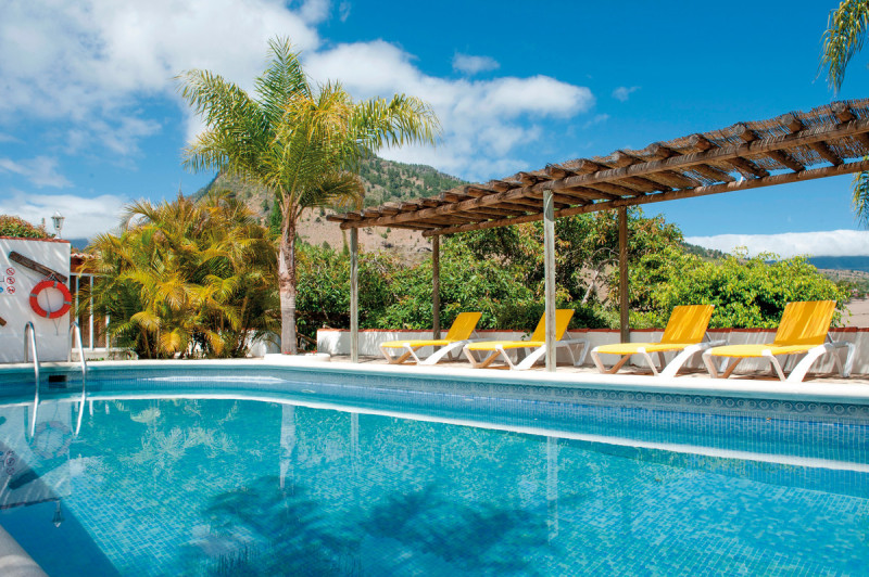 Villa & Casitas Caldera