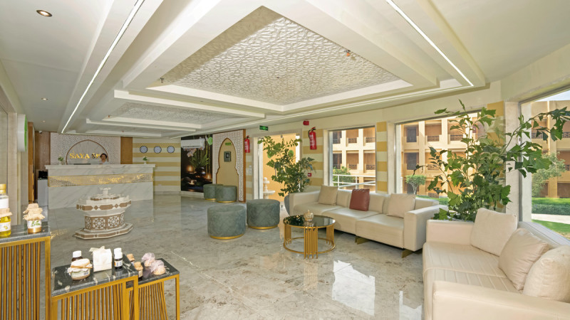 Stella Beach Resort & Spa