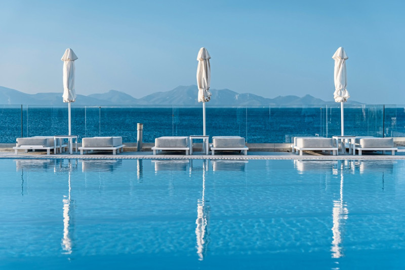 Dimitra Beach Hotel & Suites