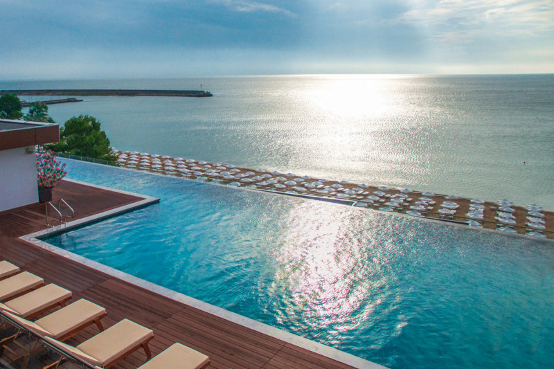 GRIFID Encanto Beach