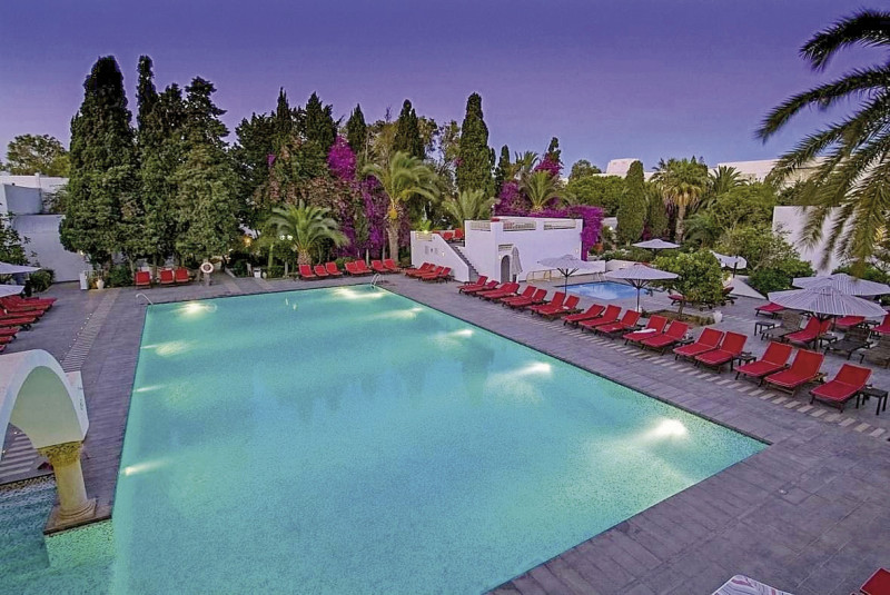 Les Orangers Beach Resort