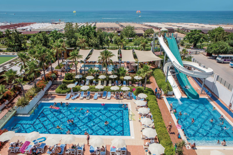 Trendy Verbena Beach