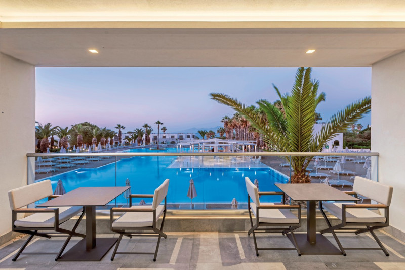 Porto Bello Beach Hotel & Aqua Park
