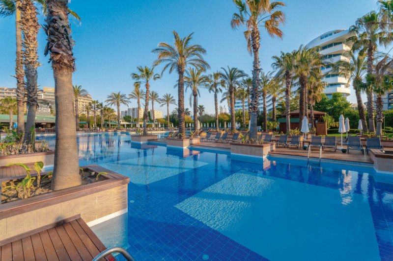 Concorde de Luxe Resort